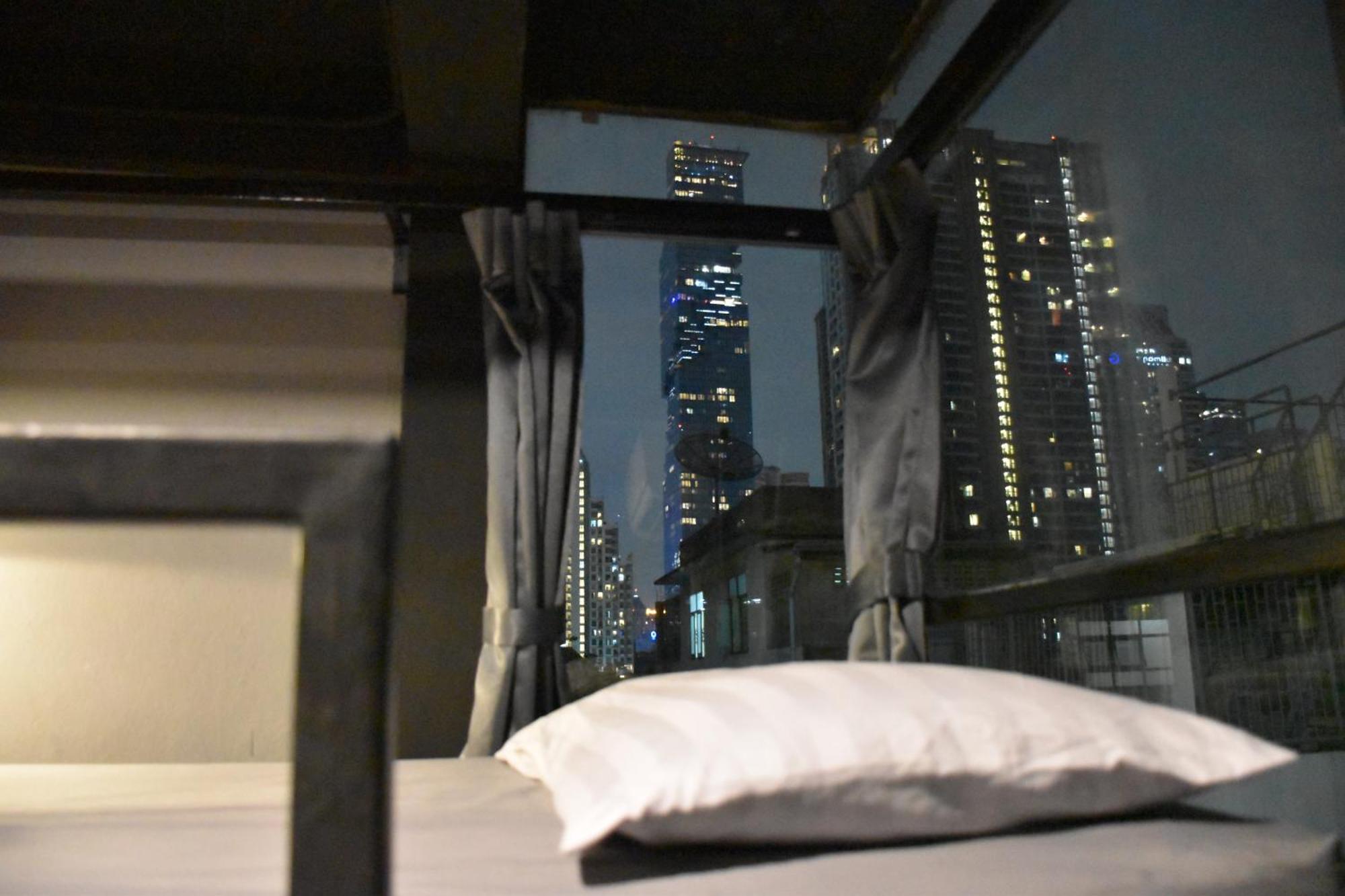 Stay At Pan Hostel Bangkok Exterior foto